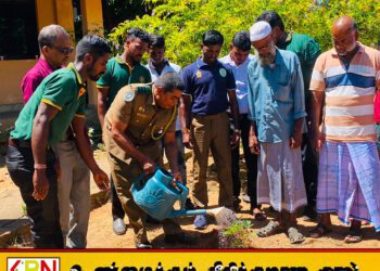 மனிதர்கள் காடுகளை அழிப்பதால்தான் யானைகள் கிராமங்களை நோக்கி வருகின்றன; மட்டு வனஜீவராசிகள் திணைக்கள அதிகாரி சுரேஸ்குமார்