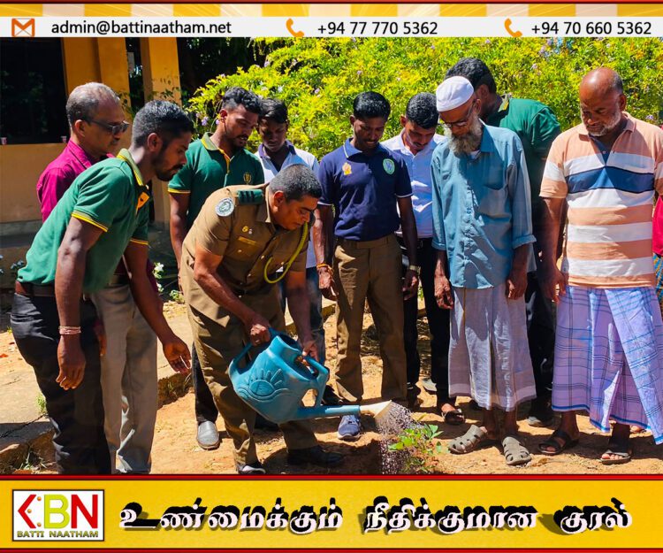 மனிதர்கள் காடுகளை அழிப்பதால்தான் யானைகள் கிராமங்களை நோக்கி வருகின்றன; மட்டு வனஜீவராசிகள் திணைக்கள அதிகாரி சுரேஸ்குமார்