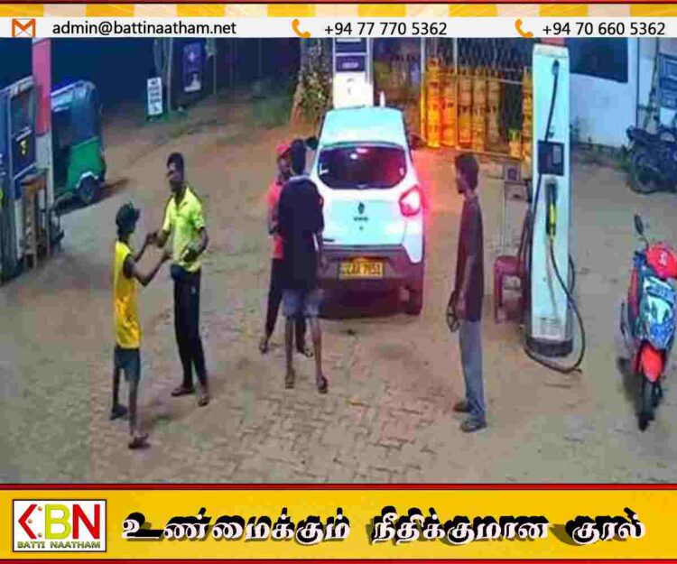 QR குறியீட்டைக் கேட்ட எரிபொருள் நிலைய ஊழியர் மீது தாக்குதல்; இரு இளைஞர்களை தேடும் பொலிஸார்!