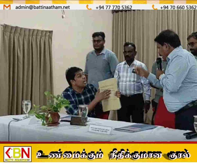 அபிவிருத்திக் குழுக் கூட்டத்தில் பெரும் சர்ச்சை; அர்ச்சுனாவின் கருத்தால் சிறீதரன் எம்.பி மற்றும் அதிகாரிகள் வெளிநடப்பு!