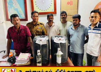 கொக்கட்டிச்சோலையில் இருந்து மண்முனைபற்றுக்கு கசிப்பு கடத்திய இருவர் கைது