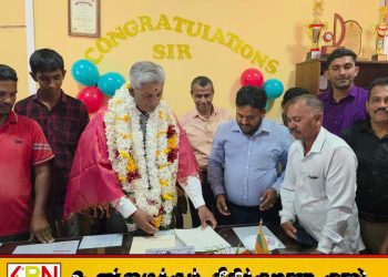 நாவிதன்வெளி பிரதேச சபையின் நிரந்தர செயலாளராக சத்தீஸ்கரன் பதவியேற்பு