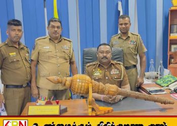 வவுனியா மாநகர சபை செங்கோல் மீட்பு; 4 பேரை கைது செய்ய நீதிமன்றம் அனுமதி