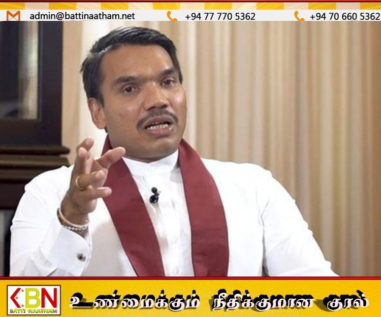 இலஞ்சம் மற்றும் ஊழல் தடுப்பு ஆணைக்குழுவில் ஆஜரான நாமல் ராஜபக்ஷ