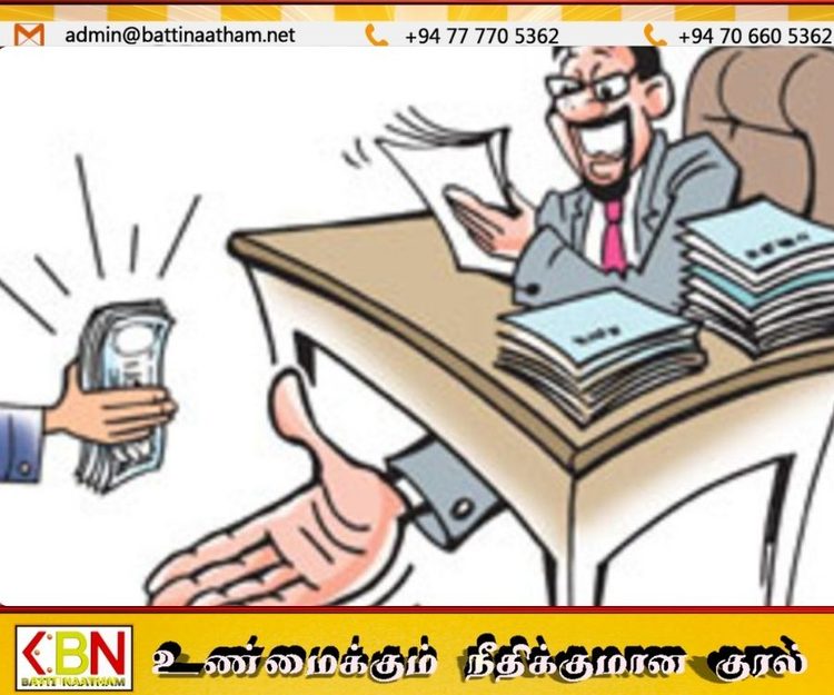 பாடசாலை சேர்க்கைக்காக இலஞ்சம் பெற்ற காலி அதிபர் கைது!