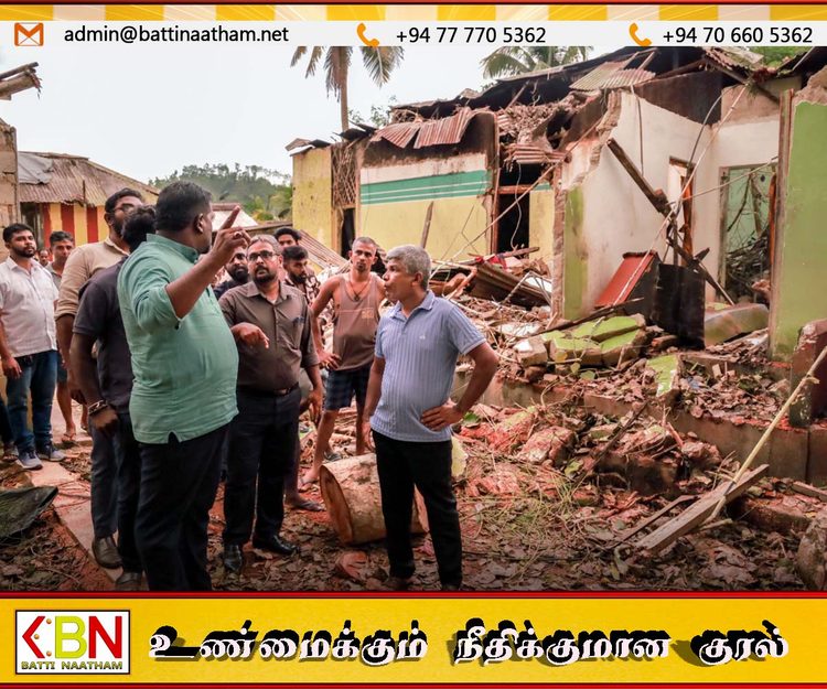 அரச மரக்கிளை முறிந்து விழுந்து 6 லயன் அறைகள் சேதம்