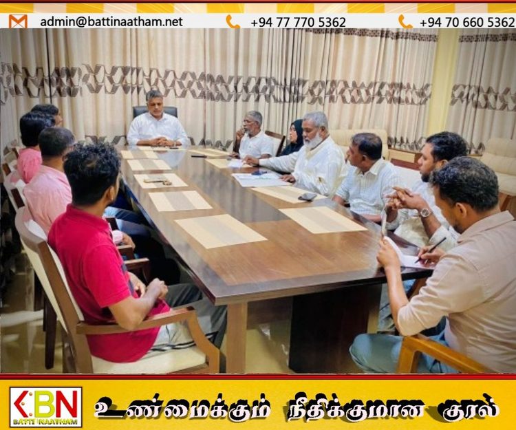 நிந்தவூரில் கோழி இறைச்சியின் விலையை காட்சிப்படுத்துவது கட்டாயம்; தவறினால் சட்ட நடவடிக்கை!
