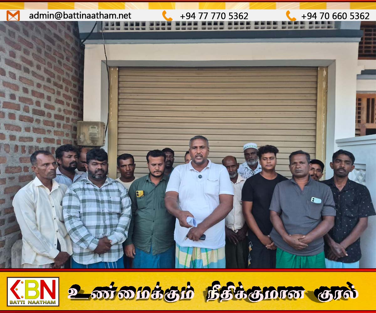 “எங்கள் வாழ்வாதாரத்தில் கை வைக்காதீர்கள்”; சம்மாந்துறை வீதியோர மீன் வியாபாரிகள் கோரிக்கை