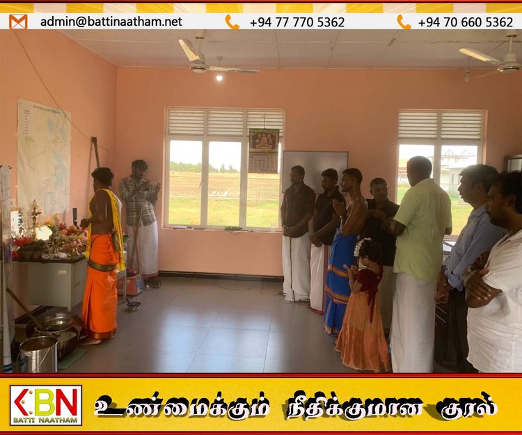 மண்டூர் நீர் வழங்கல் திட்டக் காரியாலயத்தில் வாணி விழா!